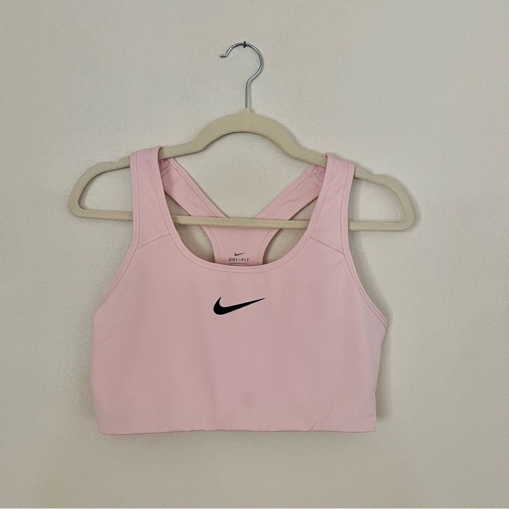 Pro Classic Swoosh Compression Sports Bra